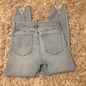☞︎ Abercrombie and Fitch high rise jeans